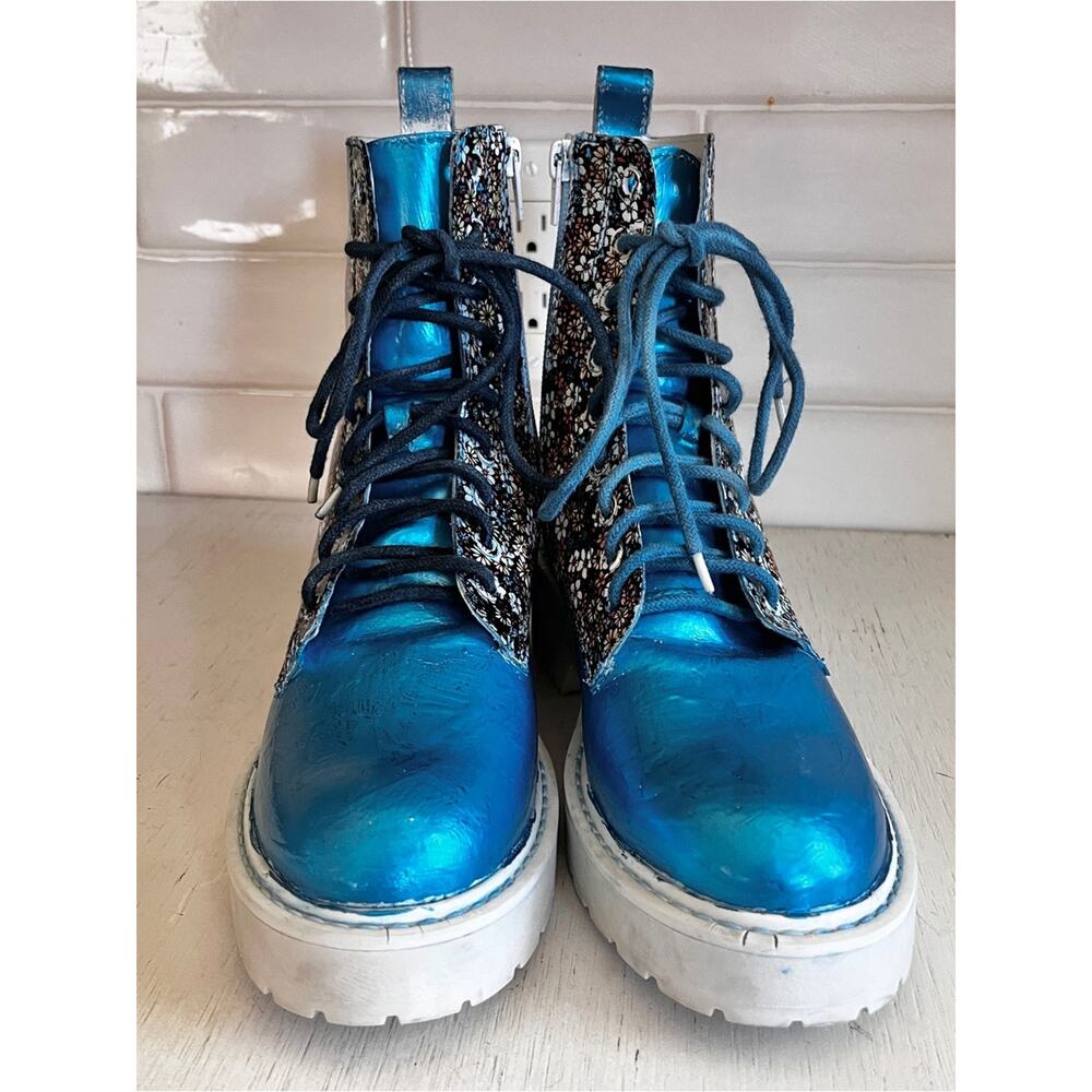 Unique Upcycled Combat Platform Heel Boot Size 7.5 Custom Foil Floral Two Tone - Picture 4 of 12